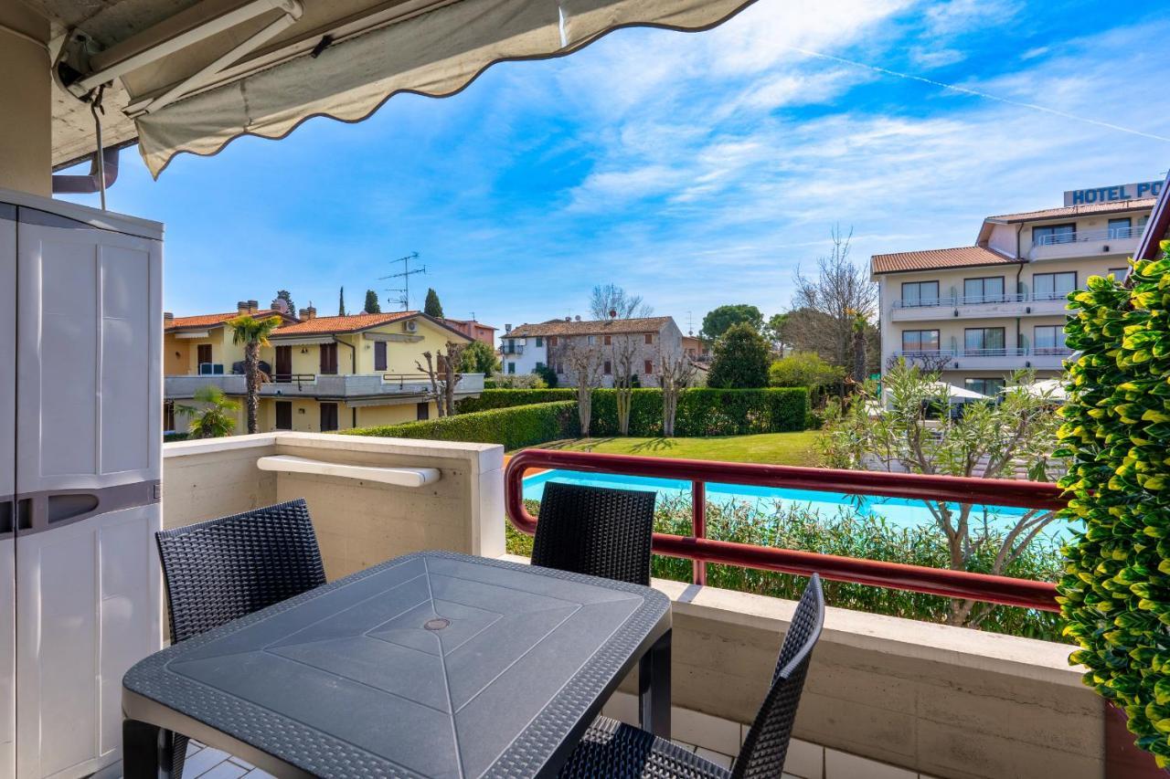 Azzurra Suite - Monolocale Con Piscina E Wifi Sirmione Kültér fotó